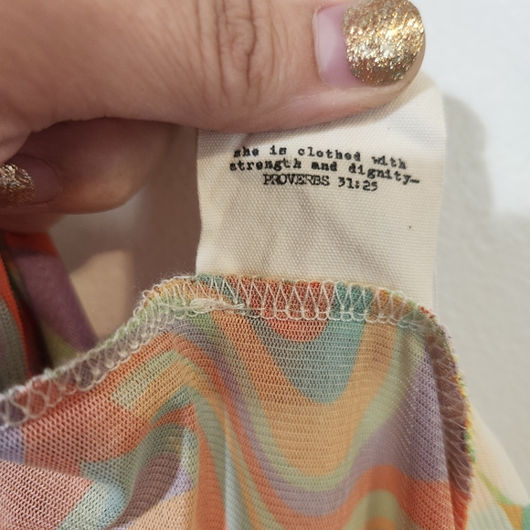 Groovy 70s Psychedelic Daisy Longsleeve Sheer Top. - Picture 6 of 6